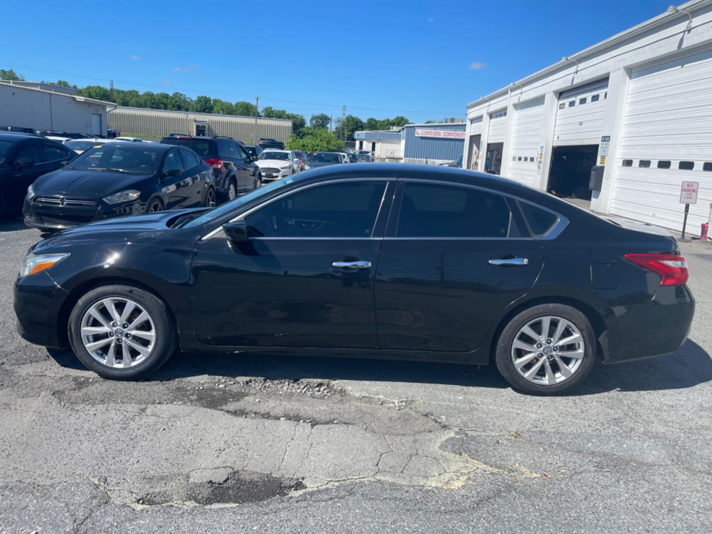 2017 BLACK Nissan Altima 2.5 S (1N4AL3AP8HC) with an 2.5L L4 DOHC 16V engine, CVT transmission, located at 1254 Manheim Pike, Lancaster, PA, 17601, (717) 393-9133, 40.062870, -76.323273 - Photo#7